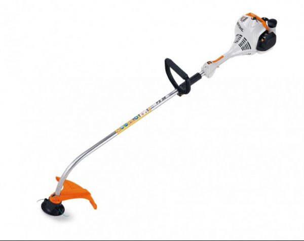 Ľahký benzínový vyžínač STIHL FS 38